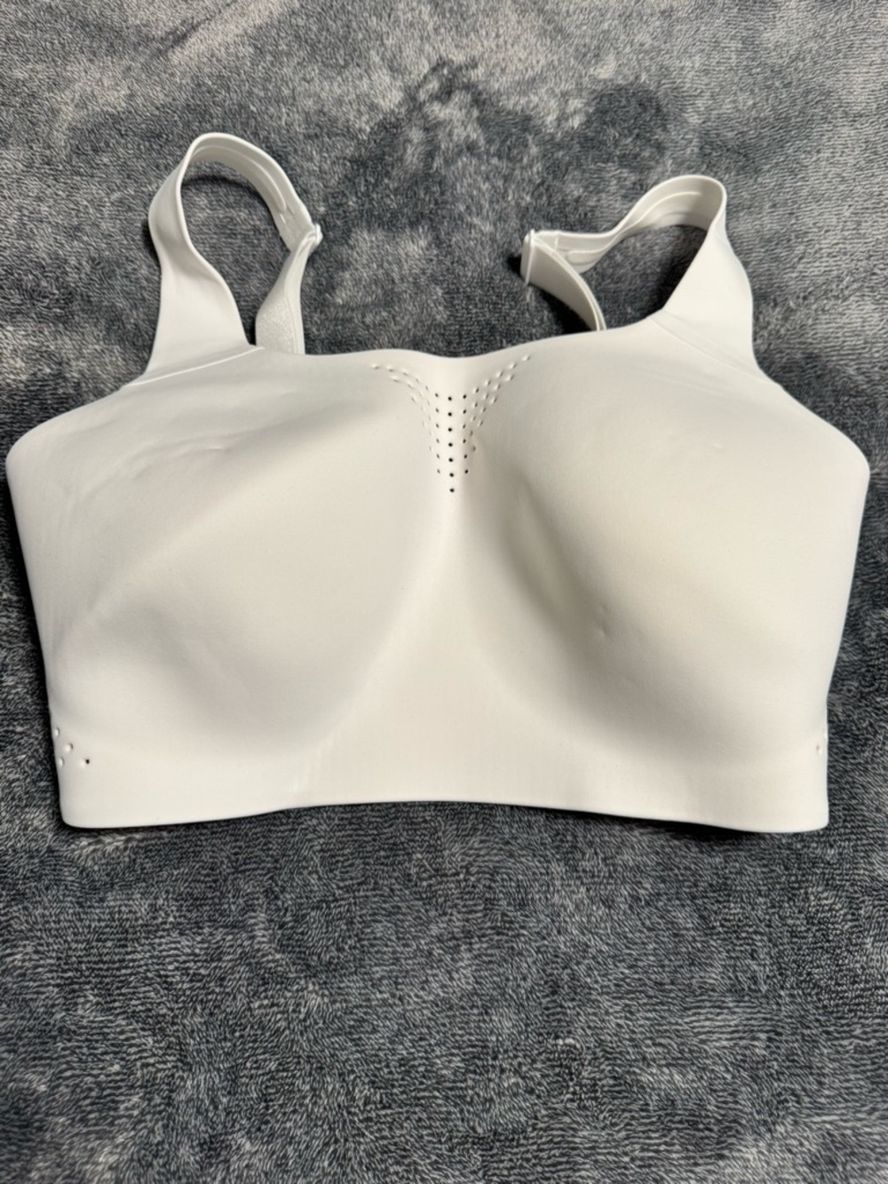 Victoria Secret Seamless White Wireless Sports Bra